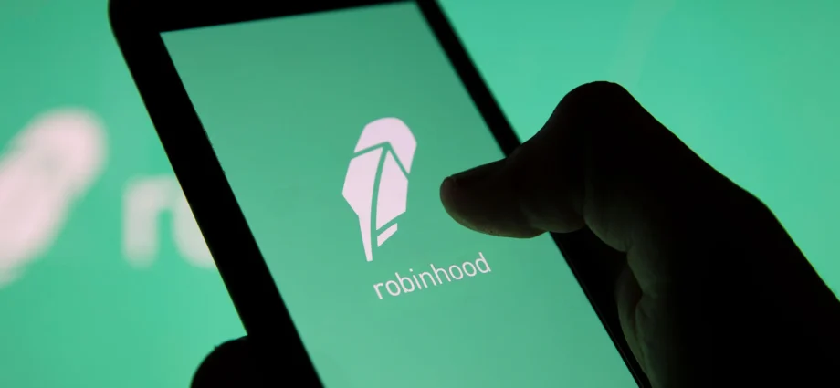 Is Robinhood Safe for Investors